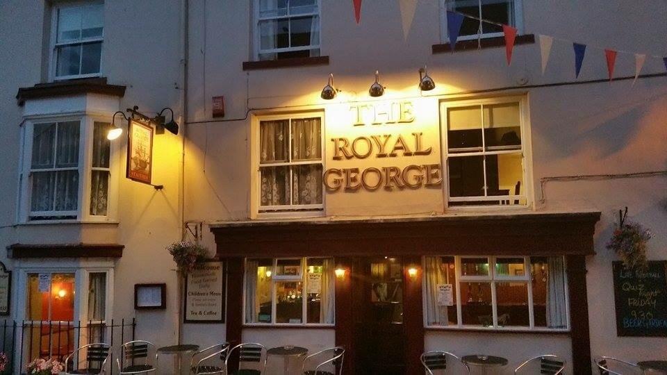 The Royal George Staithes Bed & Breakfast Exterior photo