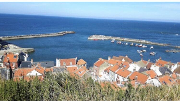 The Royal George Staithes Bed & Breakfast Exterior photo